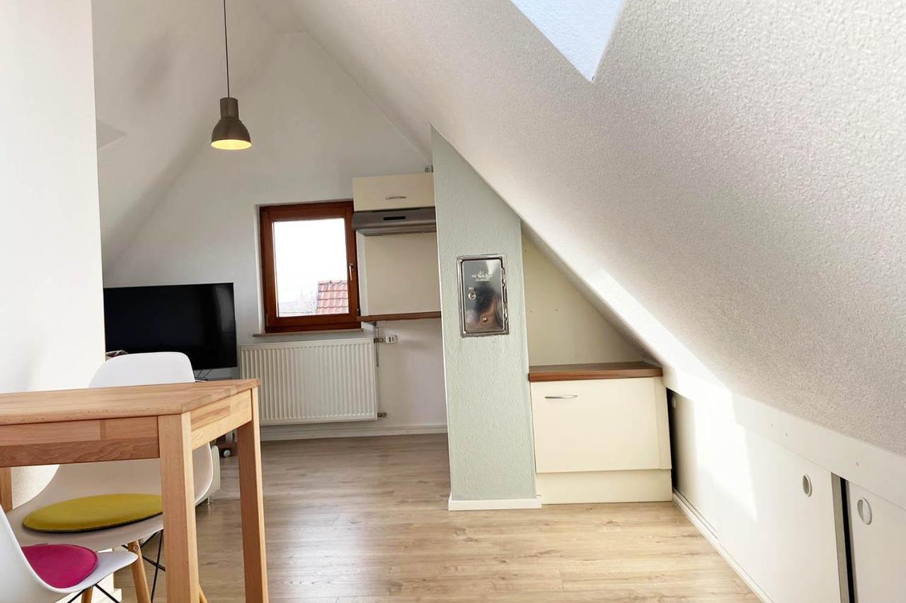 Gemuetliche 2 Zimmerwohnung Mit Tv Und Wlan Wendlingen am Neckar Eksteriør bilde