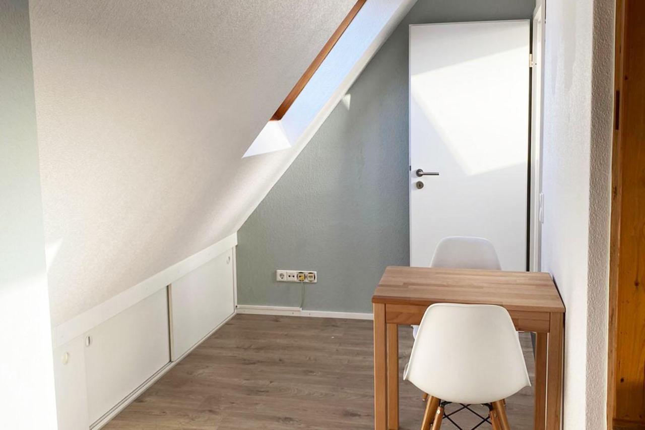Gemuetliche 2 Zimmerwohnung Mit Tv Und Wlan Wendlingen am Neckar Eksteriør bilde