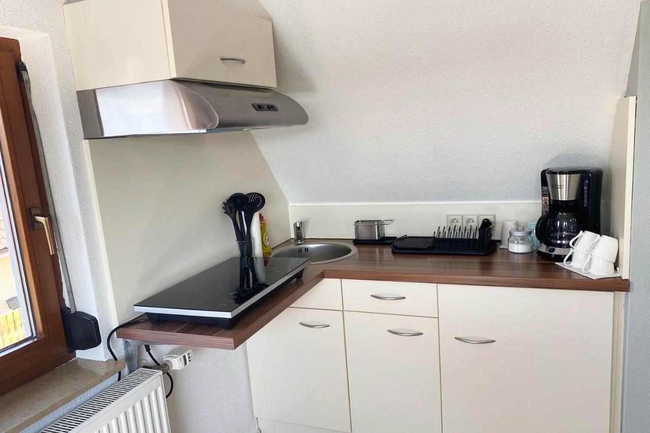 Gemuetliche 2 Zimmerwohnung Mit Tv Und Wlan Wendlingen am Neckar Eksteriør bilde